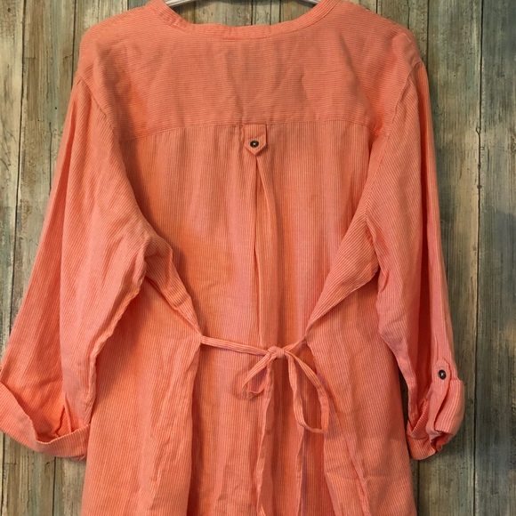 NWOT Pintuck Blouse - Picture 2 of 4